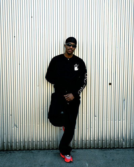 LONG SLEEVE BLACK - Main D'Oeuvre